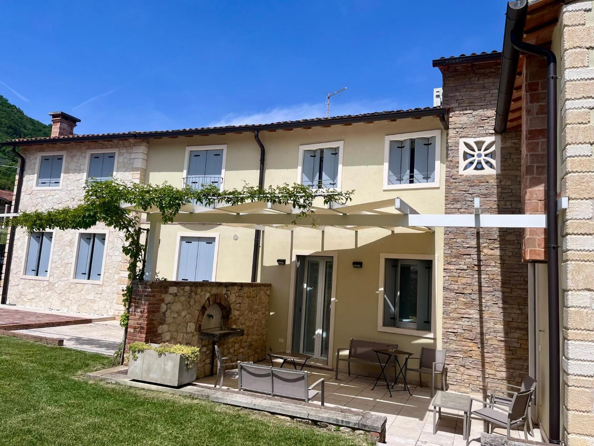 Villavecchia Castegnero Exteriör bild